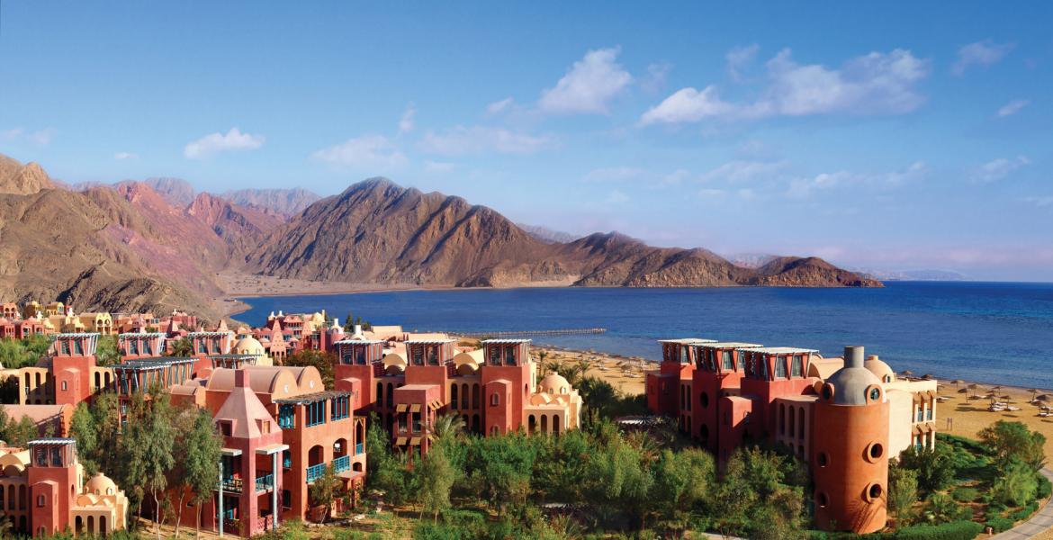 Private transfer vehicle between Sharm El Sheikh and Dahab