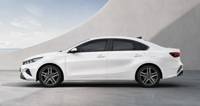 White private sedan for Sharm El Sheikh Airport transfers